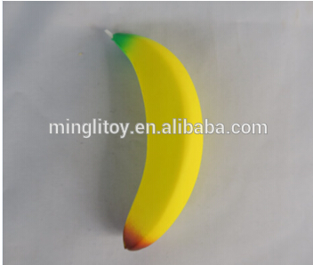 2018 new design China Factory    Foam Slow Rising Squishy banana Fruit Keychain
